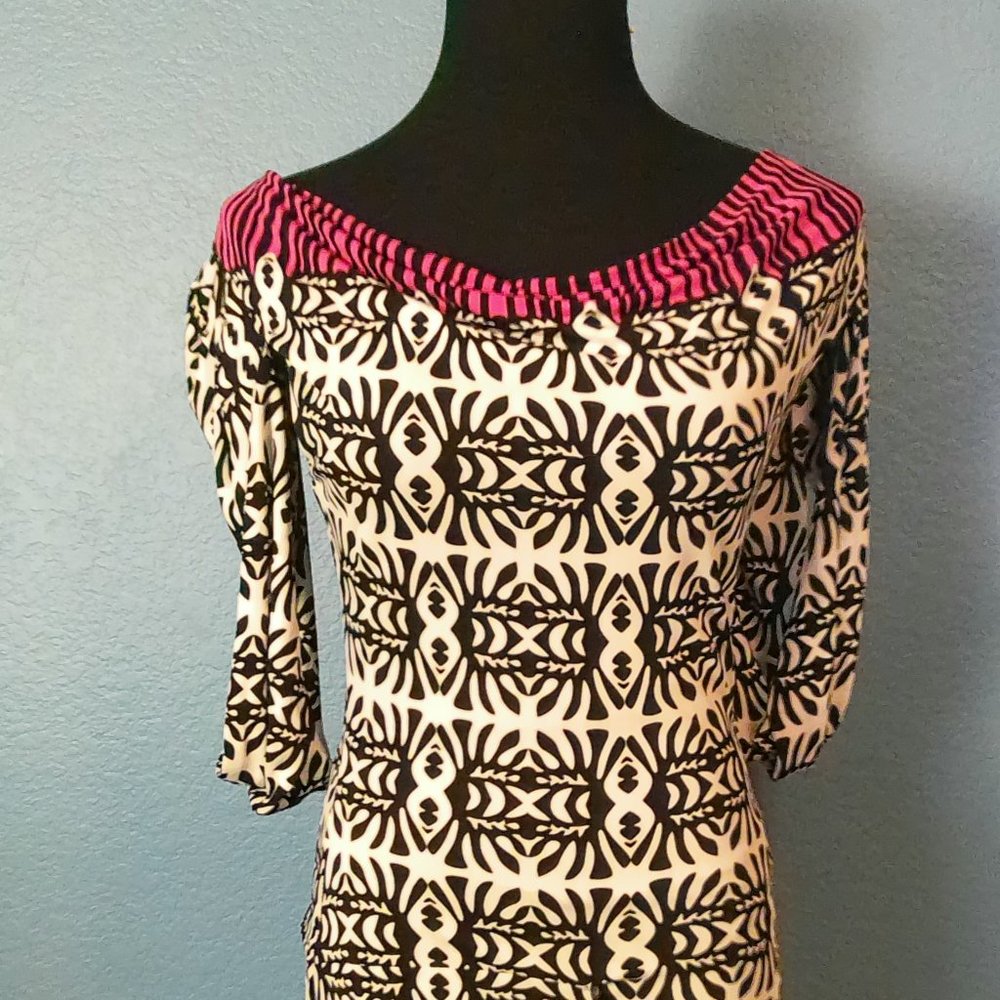 Never Worn Nicole Miller Mini! Only $12!